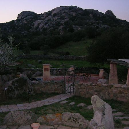 La Mesenda Rooms & Apartments Arzachena Luaran gambar