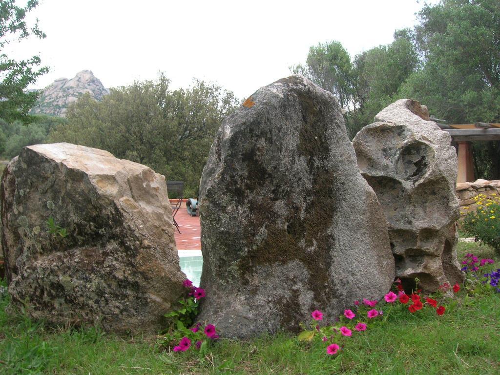La Mesenda Rooms & Apartments Arzachena Luaran gambar