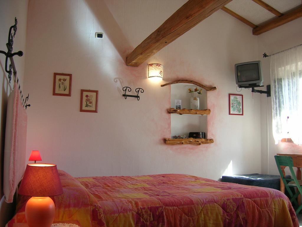 La Mesenda Rooms & Apartments Arzachena Bilik gambar